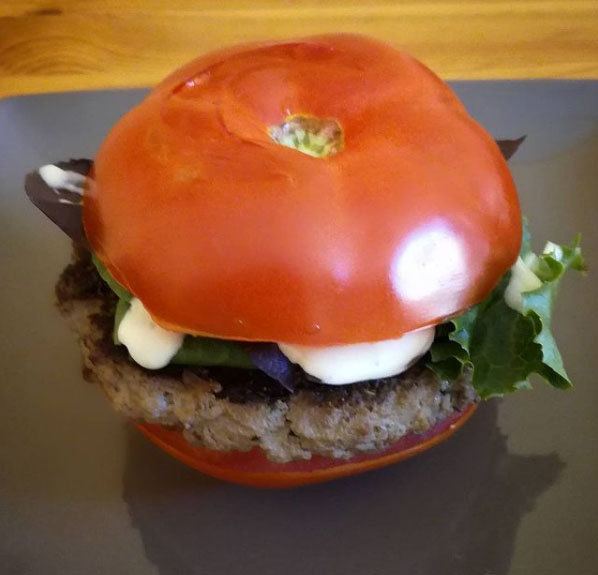 Burger healthy tomate